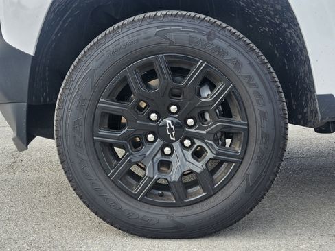 New 2026 Chevrolet Colorado W/T w/ WT Custom Package RWD image 7
