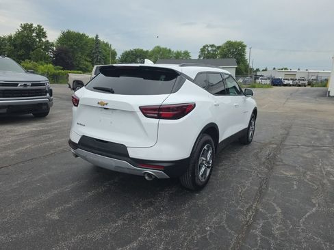 New 2026 Chevrolet Blazer LT w/ Convenience Package FWD image 7