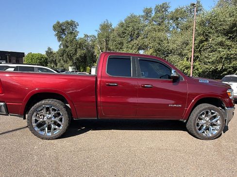 Used 2020 RAM 1500 Laramie AWD/4WD image 4