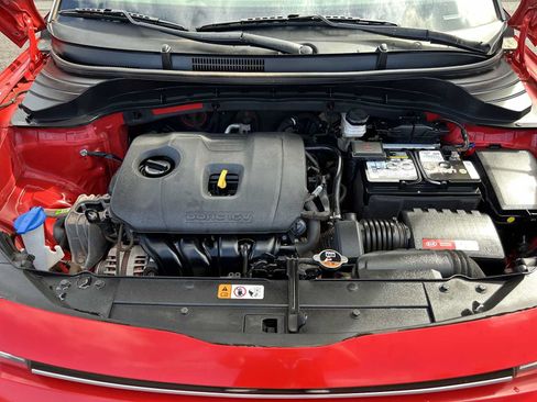 Used 2022 Kia Soul LX w/ Technology Package FWD image 16