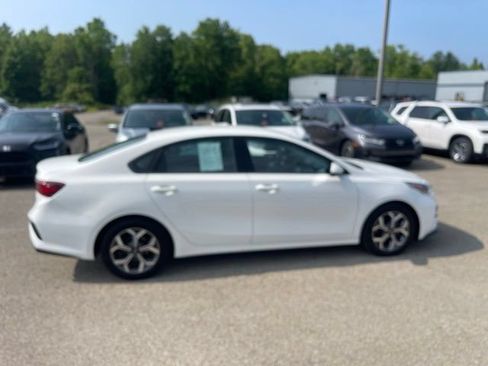 Used 2021 Kia Forte LXS FWD image 15