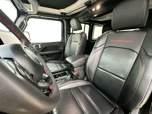 Used 2024 Jeep Wrangler Unlimited Rubicon AWD/4WD image 14