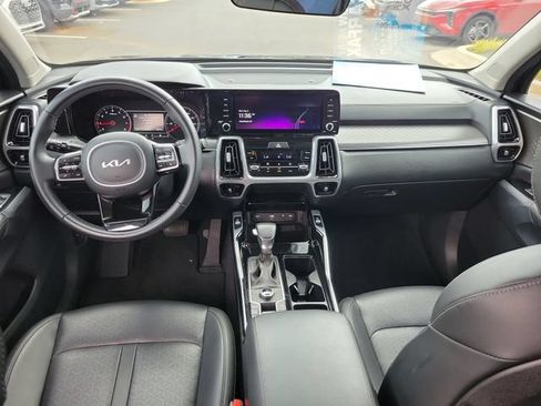 Certified 2022 Kia Sorento SX AWD/4WD image 22