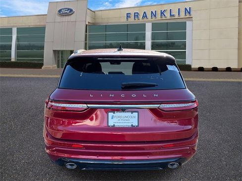 New 2026 Lincoln Corsair Premiere image 6