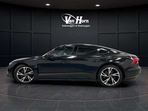 Used 2023 Audi e-tron GT Premium Plus w/ Performance Package AWD/4WD image 4