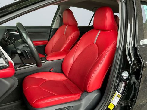 Used 2024 Toyota Camry XSE w/ Cold Weather Package FWD image 10