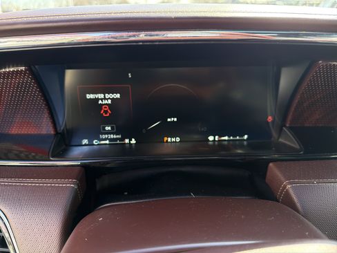 Used 2019 Lincoln Navigator Black Label image 12