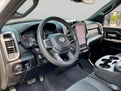 Used 2025 RAM 2500 Big Horn AWD/4WD image 19