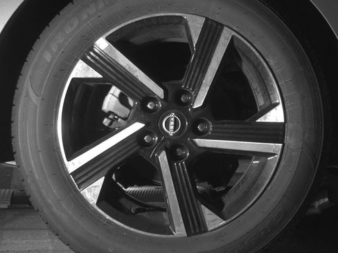 Used 2025 Nissan Sentra SV FWD image 12