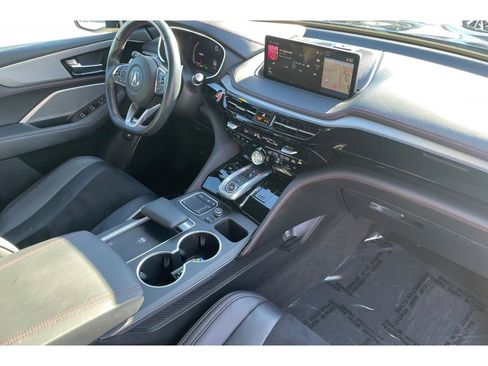 Certified 2023 Acura MDX A-Spec image 18