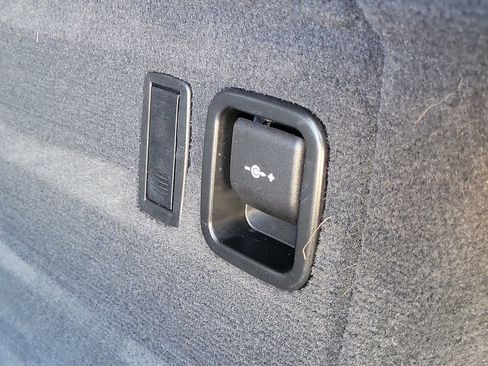 Used 2018 BMW X5 M image 11