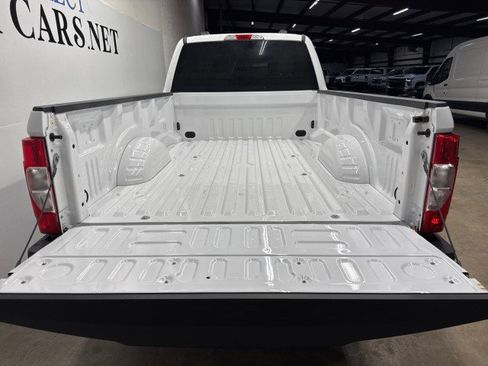 Used 2021 Ford F250 XL w/ Power Equipment Group image 8
