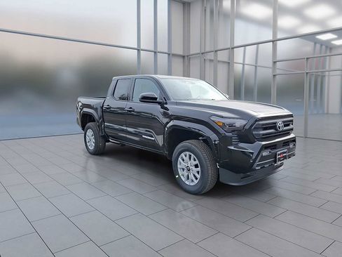 New 2026 Toyota Tacoma SR5 image 5