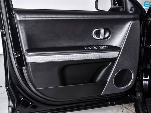 Used 2023 Hyundai Ioniq 5 SEL w/ Cargo Package AWD/4WD image 14