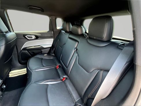 Used 2023 Jeep Compass Limited AWD/4WD image 22