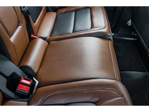 Used 2024 Ford Bronco Outer Banks image 28