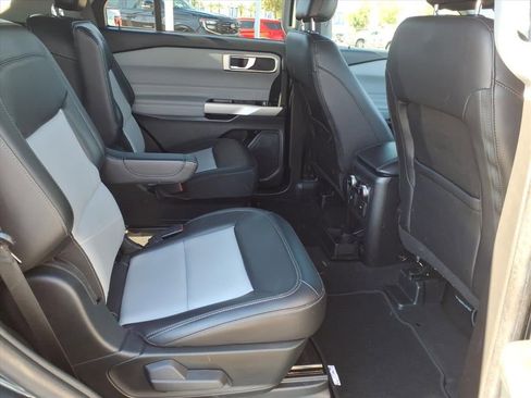 Used 2023 Ford Explorer XLT w/ Equipment Group 202A image 14