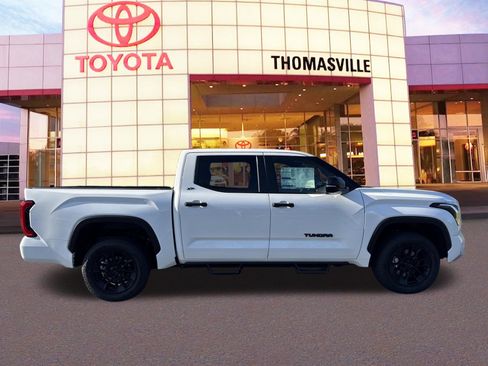 New 2026 Toyota Tundra SR5 AWD/4WD image 4