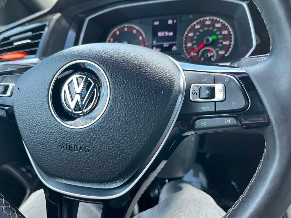 Used 2021 Volkswagen Jetta R-Line w/ R-Line Cold Weather Package FWD image 15