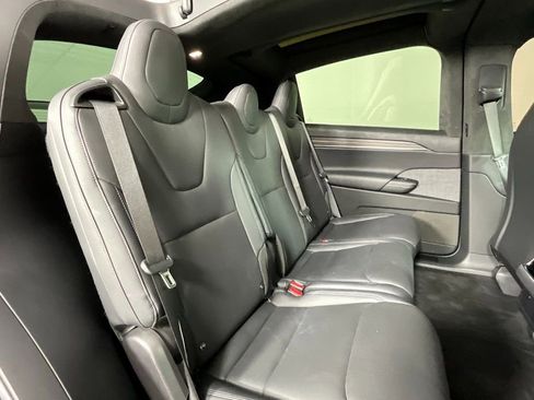 Used 2022 Tesla Model X Base image 22