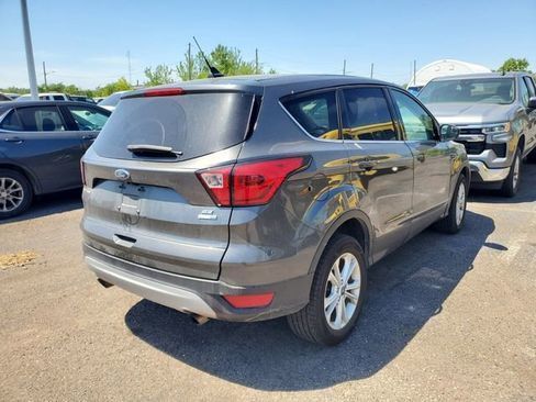 Used 2019 Ford Escape SE AWD/4WD image 3