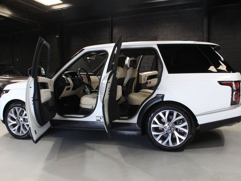 Used 2022 Land Rover Range Rover P525 Westminster Edition AWD/4WD image 27