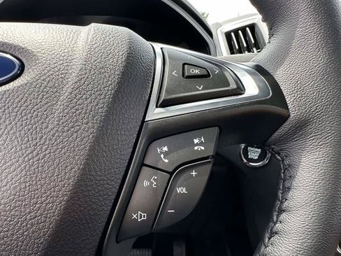 Used 2024 Ford Edge Titanium w/ Titanium Elite Package AWD/4WD image 17