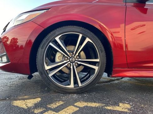 Used 2020 Nissan Sentra SR image 16