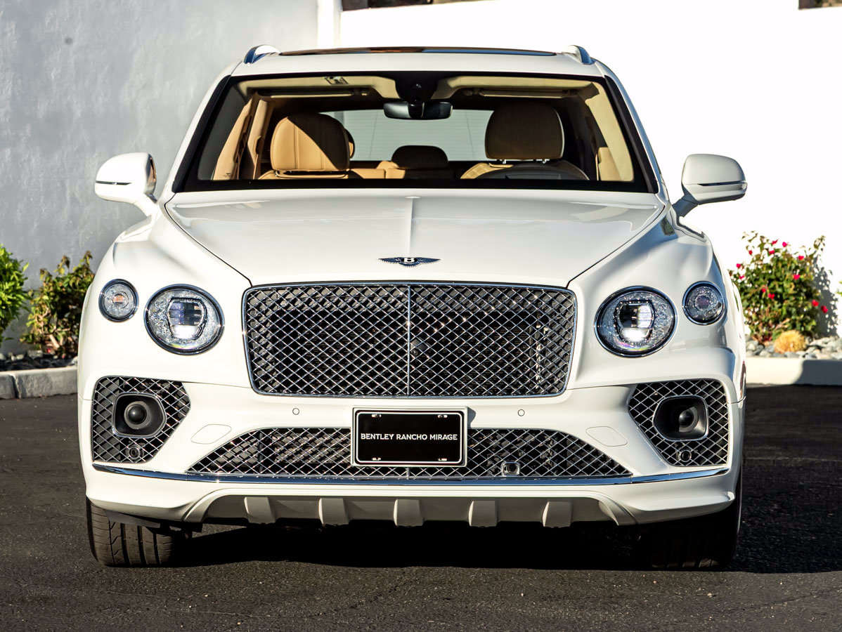 Used 2023 Bentley Bentayga AWD/4WD image 9