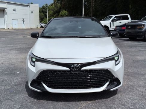 Used 2026 Toyota Corolla SE FWD image 3