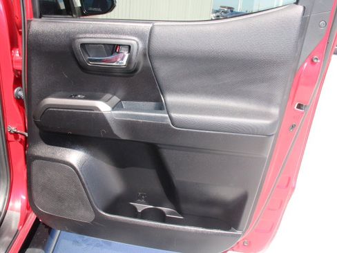 Certified 2021 Toyota Tacoma TRD Sport w/ Technology Package RWD image 20