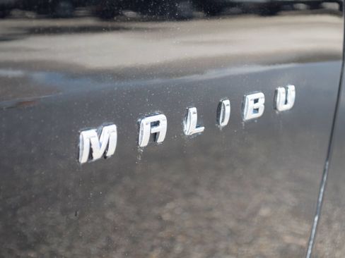 Used 2023 Chevrolet Malibu LT FWD image 18