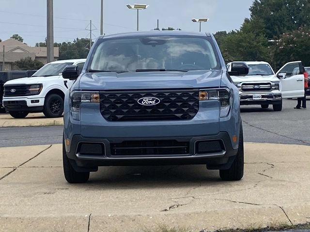 New 2026 Ford Maverick XLT w/ XLT Luxury Package FWD image 7