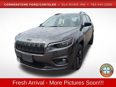 Used 2023 Jeep Cherokee Altitude Lux