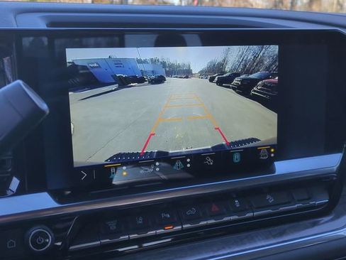 Used 2024 Chevrolet Silverado 2500 LTZ w/ LTZ Plus Package image 37