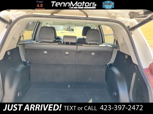 Used 2014 Toyota RAV4 Limited image 11