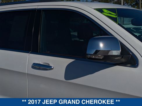 Used 2017 Jeep Grand Cherokee Summit image 10