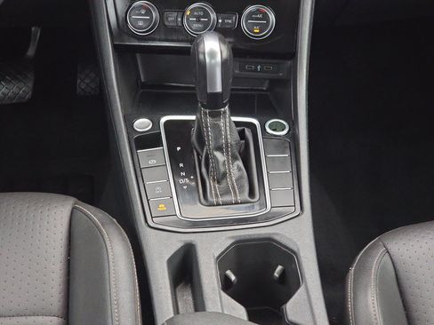 Used 2021 Volkswagen Jetta SEL image 24