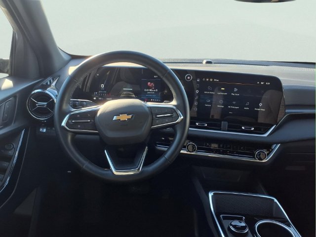 Certified 2026 Chevrolet Equinox LT AWD/4WD image 4