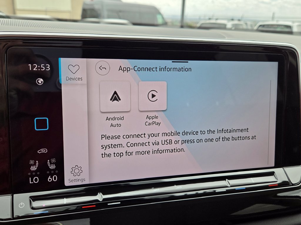 Certified 2026 Volkswagen Atlas SE FWD image 23