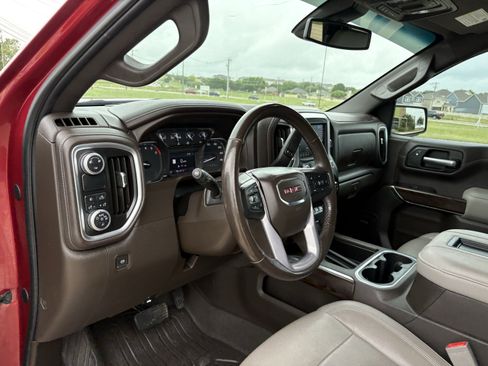 Used 2019 GMC Sierra 1500 SLT RWD image 17