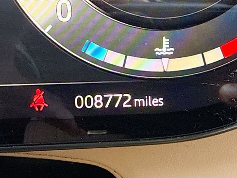 Used 2025 Land Rover Range Rover SE image 39