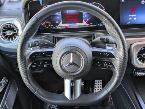 Used 2025 Mercedes-Benz G 550 image 17