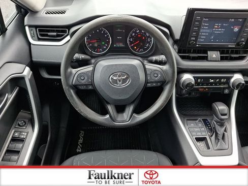 Certified 2021 Toyota RAV4 XLE AWD/4WD image 11
