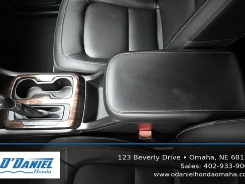 Used 2022 GMC Canyon Elevation w/ Elevation Premium Package AWD/4WD image 33
