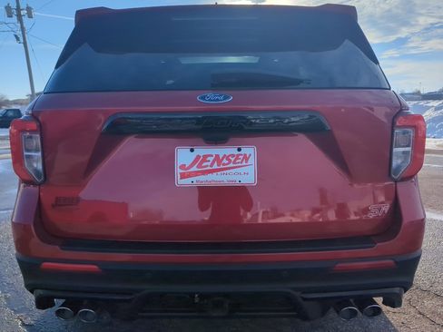 Used 2020 Ford Explorer ST w/ Premium Technology Package image 8