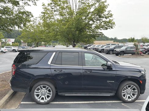 Used 2023 Chevrolet Tahoe LT AWD/4WD image 4