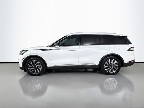 Used 2026 Lincoln Aviator 2WD image 8