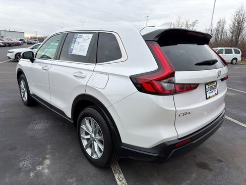 Used 2024 Honda CR-V EX image 4
