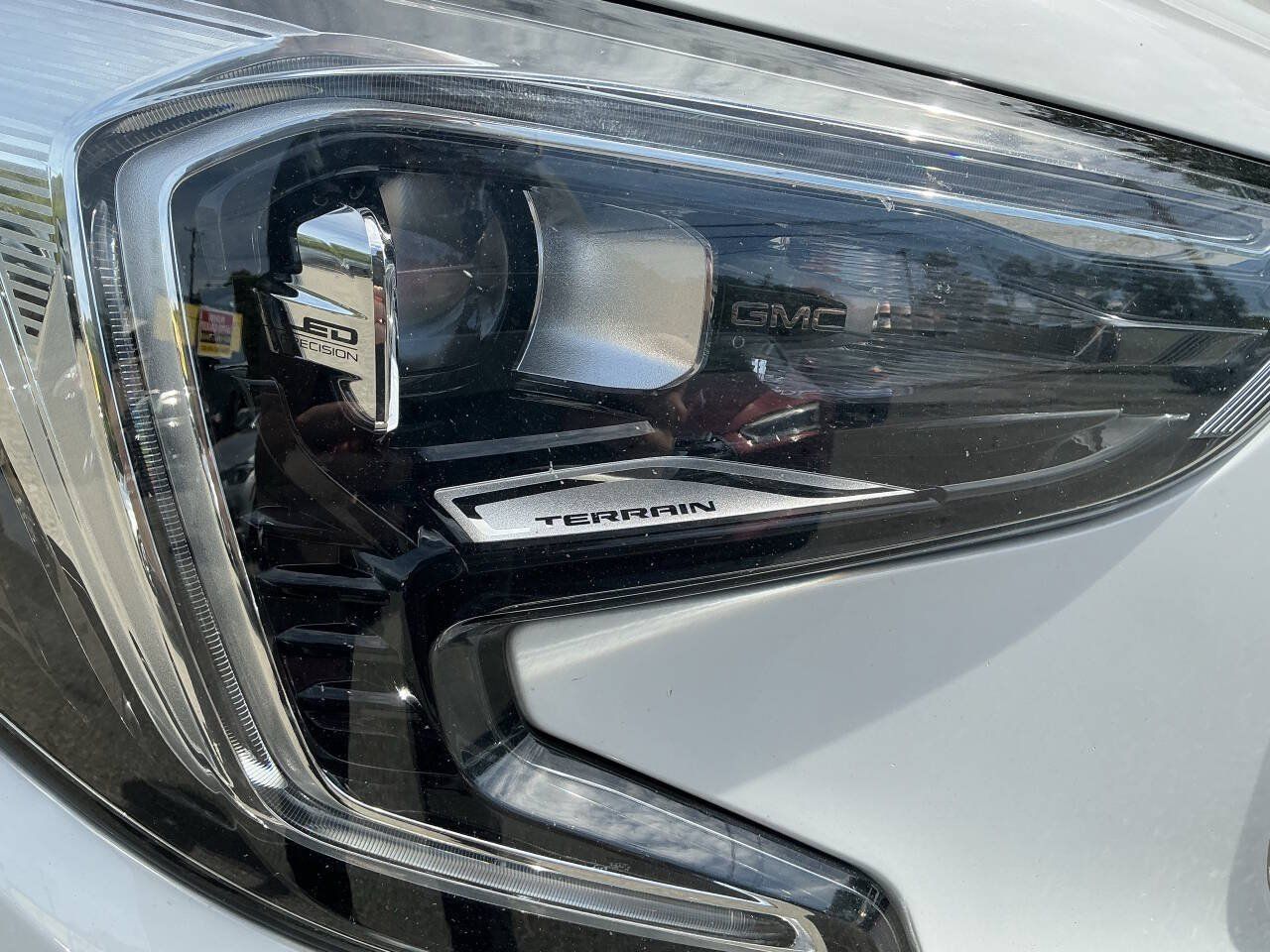Used 2018 GMC Terrain Denali AWD/4WD image 3